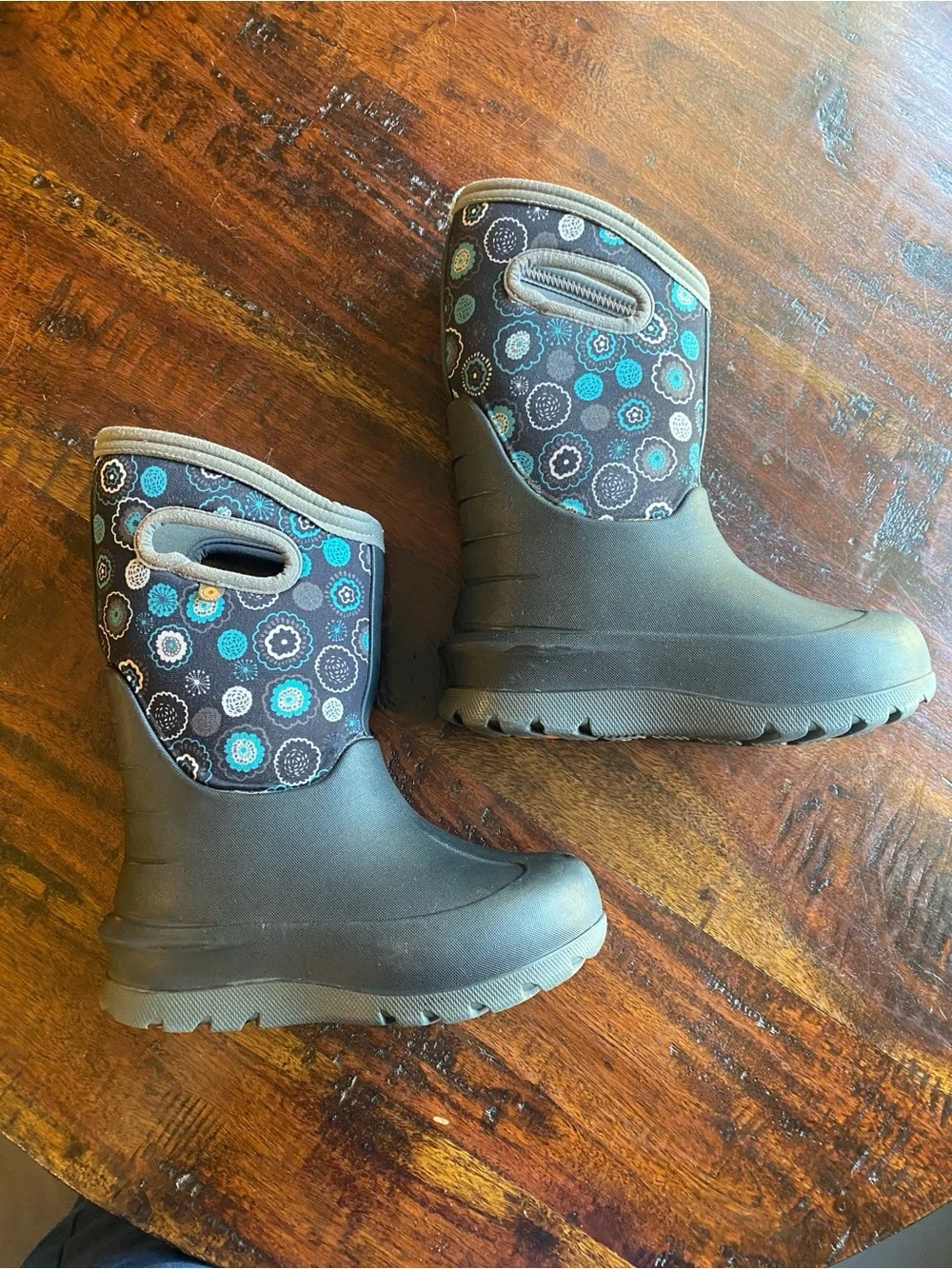 Kids' BOGS Neo Classic Waterproof Insulated Winter Boots size 12 -35F